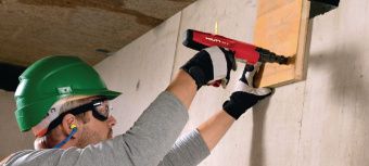 Монтажный пистолет HILTI DX 2